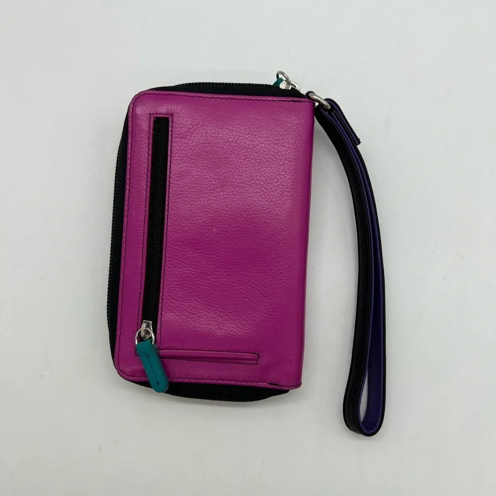 Beautiful Buttery Leather Wristlet Multicolored Zip Around